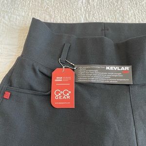 GoGo Gear black Kevlar leggings with removable knee pads.  Ladies size 18.